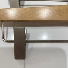木製ハンガー５本セットの画像