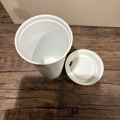 スターバックス プラスチック カップの画像