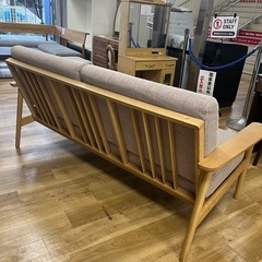 【新生活応援】karimoku 2人掛けソファー入荷しました！096の画像