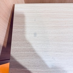折りたたみテープルの画像