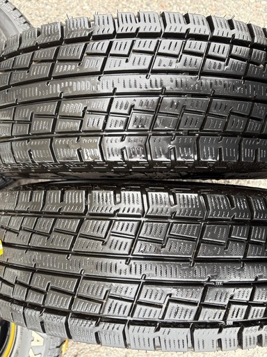 15インチ PCD139.7 6穴 +33 ハイエース200系 Gripmax Ice X SUV スタッドレスタイヤ　195/80/r15(2021)