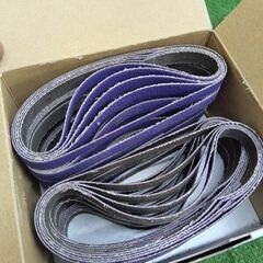 スリーエム/3M 5712 セラミックベルト 45枚入り 粒度80【野田愛宕店】【店頭取引限定】【未使用】管理番号：ITWVNRIJ4O94の画像