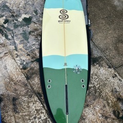 surf crewサーフボードの画像
