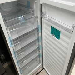 ◇ドリーム尼崎1号館◇ハイアール 前開きタイプ冷凍庫 JF-F15E5(K) 2025年製 153ℓの画像