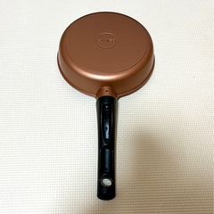 【未使用です】ベルフィーナ　フライパン 19cm 軽量 　　　の画像