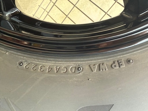 値下げしました！BLIZZAK DM-V3 225/70R16 WEDS ADVENTURE KEELER　TACTICS 16インチ  スタッドレスタイヤ　ホイールセット　ＲＡＶ４　デリカＤ５等
