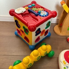 赤ちゃん　知育玩具の画像