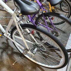 J1695【リユースのサカイ柏店】　asahi　アサヒサイクル　クロスバイク　SCH700　ホワイト　6段変速　700×28c　クリーニング、簡易メンテナンス済み　★店頭にて試乗可★  中古自転車 　流山市 中古自転車 松戸市 中古自転車 我孫子市 中古自転車 船橋市 中古自転車 守谷市 中古自転車 取手市 中古自転車　の画像