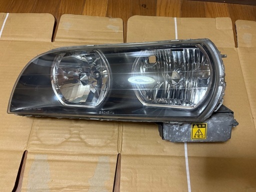 jzx100 チェイサー　左ヘッドライトHID