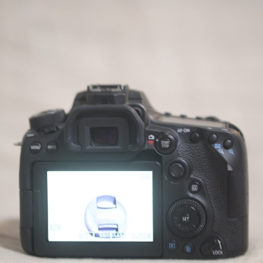 EOS 90D EF-S18-135 IS USM レンズキット