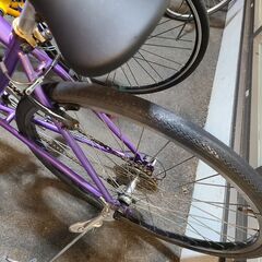 J1696【リユースのサカイ柏店】　クロスバイク　CONFORT SPORTS　パープル　6段変速　27インチ　クリーニング、簡易メンテナンス済み　★店頭にて試乗可★  中古自転車 　流山市 中古自転車 松戸市 中古自転車 我孫子市 中古自転車 船橋市 中古自転車 守谷市 中古自転車 取手市 中古自転車の画像