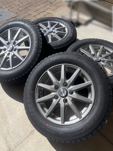 取引決定！アルミホイール付スタッドレスタイヤ15インチ