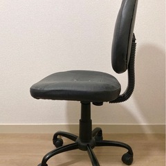 【募集終了】キャスター付きチェア黒　オフィスチェア　ワークチェア　学習椅子の画像