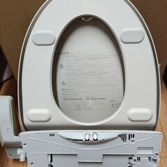 LIXIL INAX シャワートイレ シートタイプ CW-RG1/BN8 オフホワイト 2021年製の画像