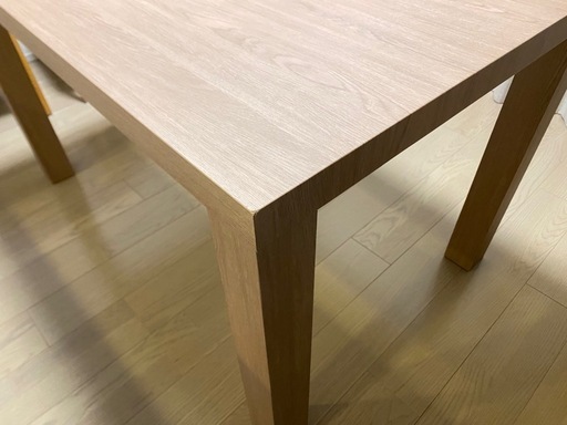 ダイニングテーブル　125cm×80cm×74cm（高さ）