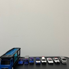 トミカ警察車両、山手線車両、ハトバス　乗り物セット
の画像