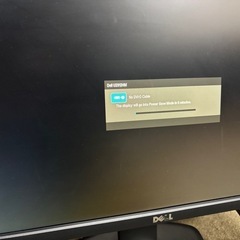 DELL U2312HMt 23インチ　液晶モニター 昇降、回転　可能の画像
