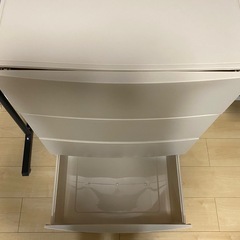 チェスト　グレージュ
の画像