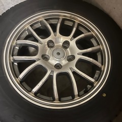 215/60R16 タイヤアルミホイールの画像