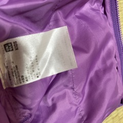 ユニクロ　フード付き　ダウンジャケットの画像