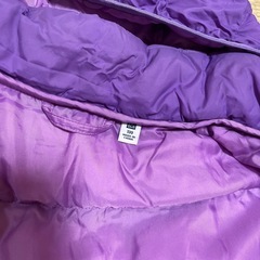 ユニクロ　フード付き　ダウンジャケットの画像