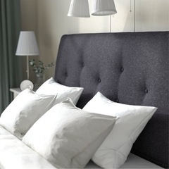 IKEA ベッドフレームの画像