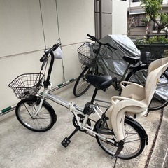 折りたたみ自転車　の画像