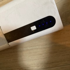 スマホ、ポータプル充電器差し上げます。の画像
