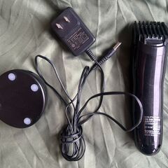 ドスパ！　シンプル　充電式　バリカン　DOS-PTHC1-BKの画像