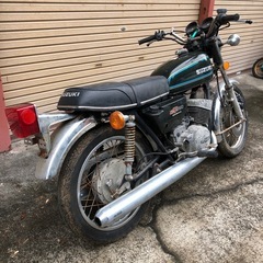 スズキ　GT250  書類付レストアベース車の画像