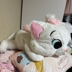 マリーちゃん特大ぬいぐるみの画像