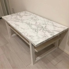 美品　大理石調 棚付きテーブルの画像