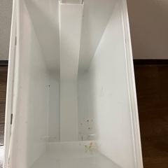 (汚れあり)ゴミ箱 ペダルベールの画像