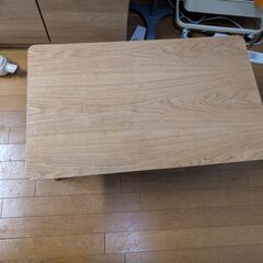 一人用の折りたたみいす差し上げます。の画像