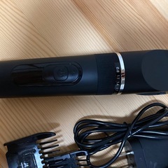 バリカン 2025新登場 USB充電式 ヘアーカッター 電動バリカンメンズ 5段階刈り高さ調節 3段階の画像