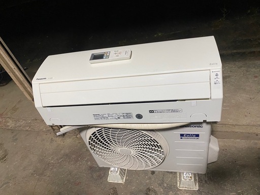 パナソニック　エアコンCS-J229C-Wー100V 2019年