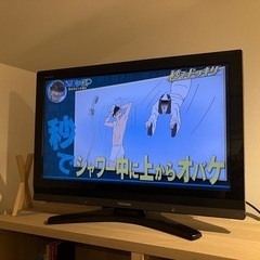 TOSHIBA テレビ　32インチの画像