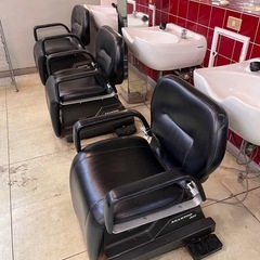 シャンプーチェア　　美容院の画像