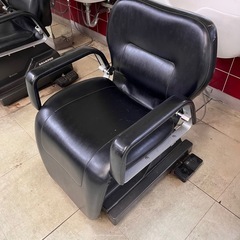 シャンプーチェア　　美容院の画像