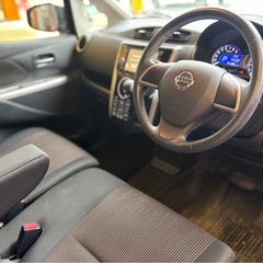 ◼️日産デイズ、ハイウェイスターX、Vセレクション◼️車検R8.04.◼️年式平成27年◼️スタッドレスタイヤ装着◼️ナビゲーション、デジタルTVの画像
