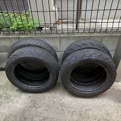 無料　廃タイヤの画像