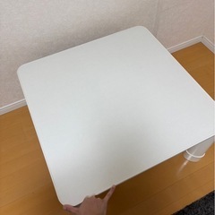 テーブル(こたつ)の画像