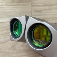 双眼鏡の画像