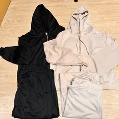セットアップ　未使用　定価3992円　スウェット　パーカー　上下セット2着　Sサイズの画像