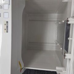 アイリスオーヤマ製のオフィスシュレッダー「OF18J」の画像