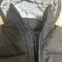 超美品　TOMMY HILFIGER トミーヒルフィガー ダウンジャケット110の画像