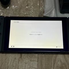 任天堂スイッチ 本体 グレー　の画像