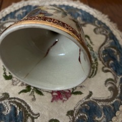 🌹豪華な蓋付き壺🌹の画像