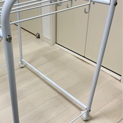 スラックス　ハンガーラック ズボン の画像
