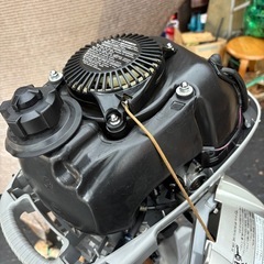 ホンダ2馬力船外機　L足の画像